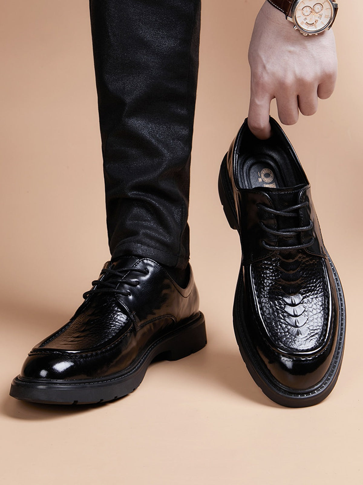 Handcrafted genuine leather shoes product view