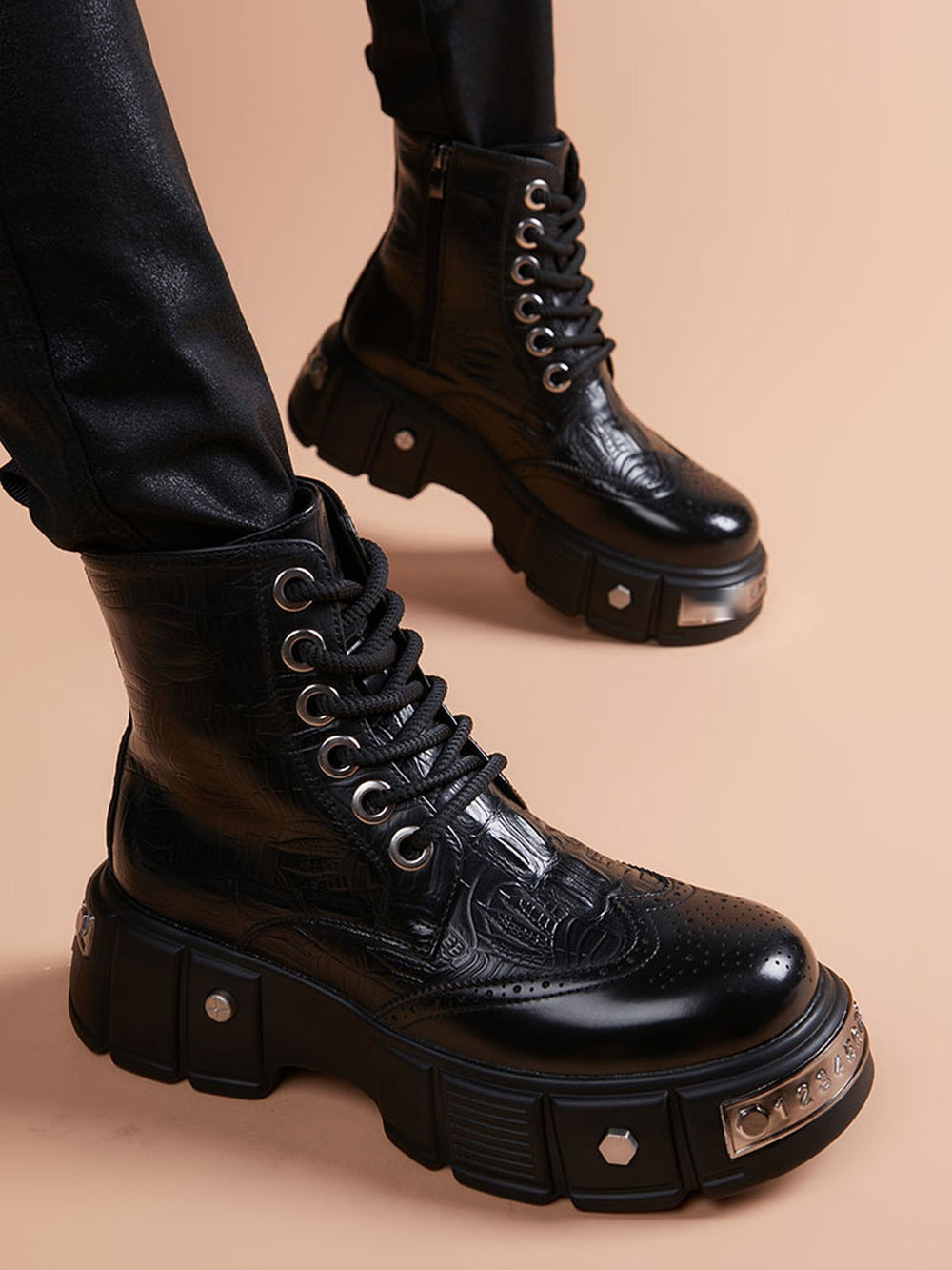 Heritage-Inspired Handcrafted Genuine Leather Men's Leather Boots for Office & Formal Wear