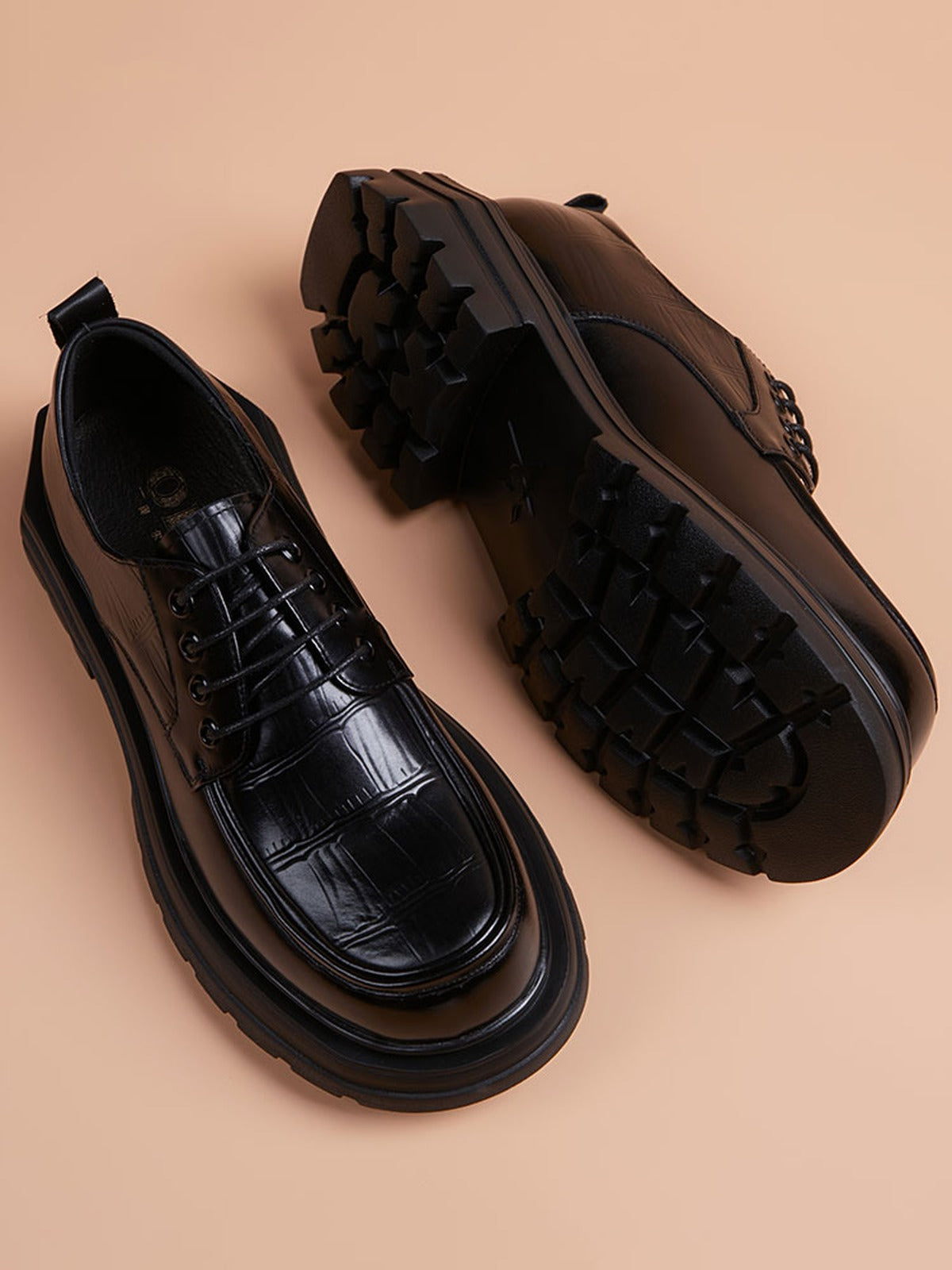 Handcrafted genuine leather shoes product view