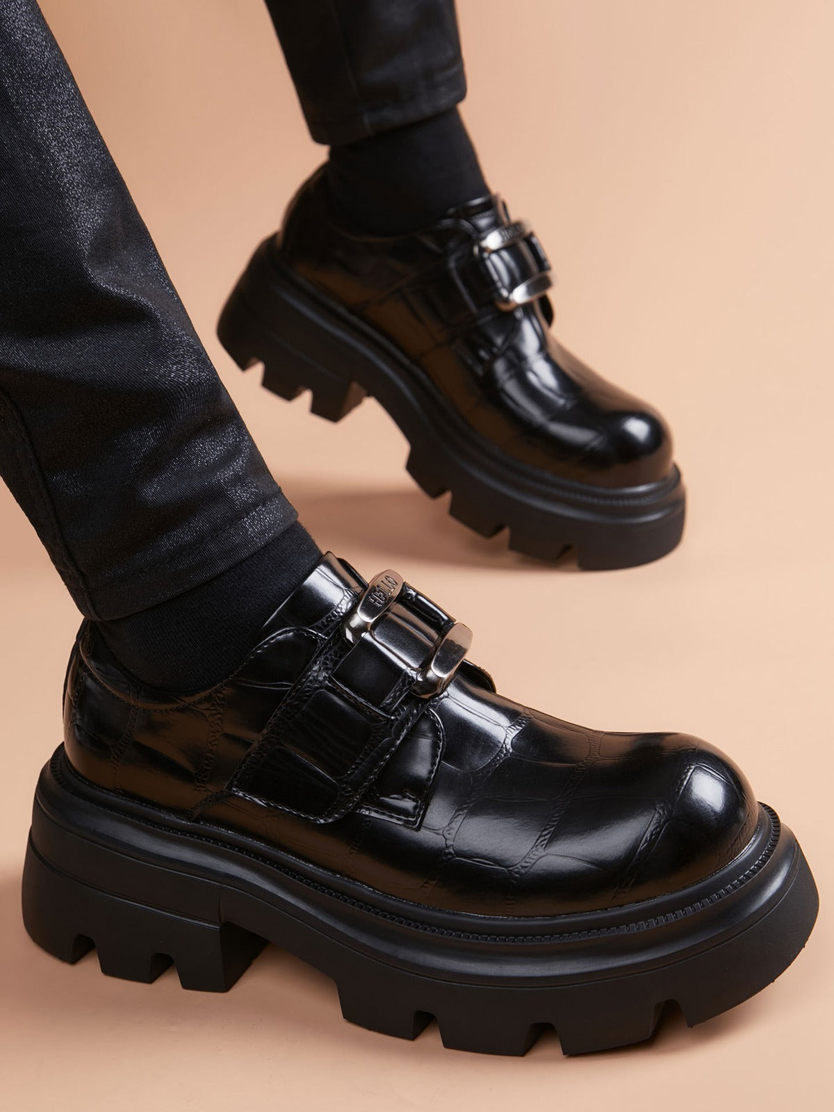 Handcrafted genuine leather shoes product view