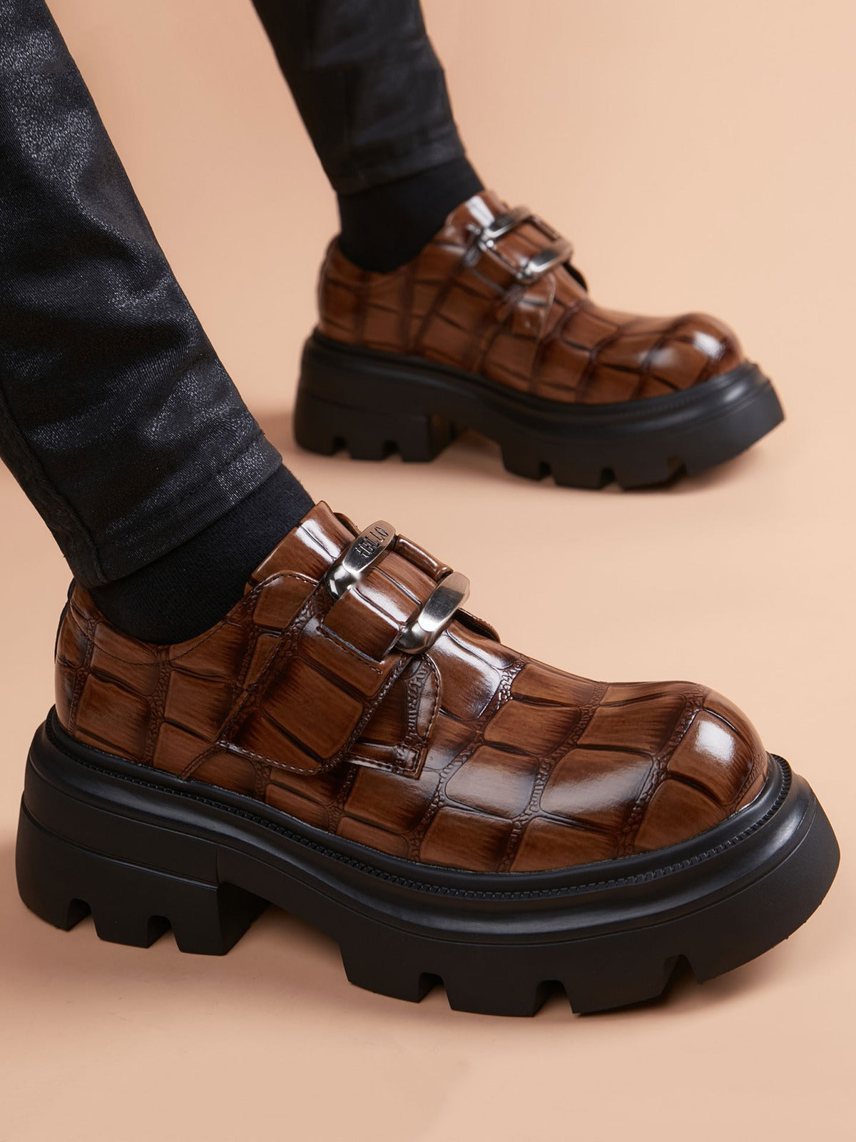 Handcrafted genuine leather shoes product view